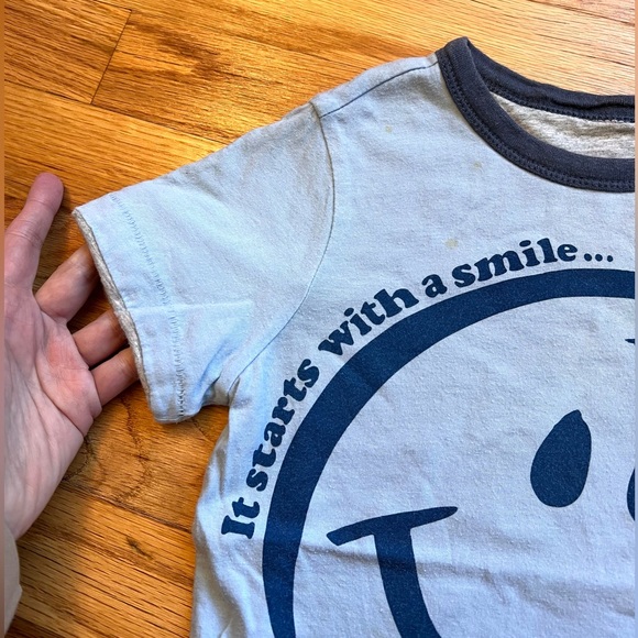 GAP BabyGap Toddler Reversible Graphic Short Sleeves T-Shirts Set of Two - Picture 3 of 10